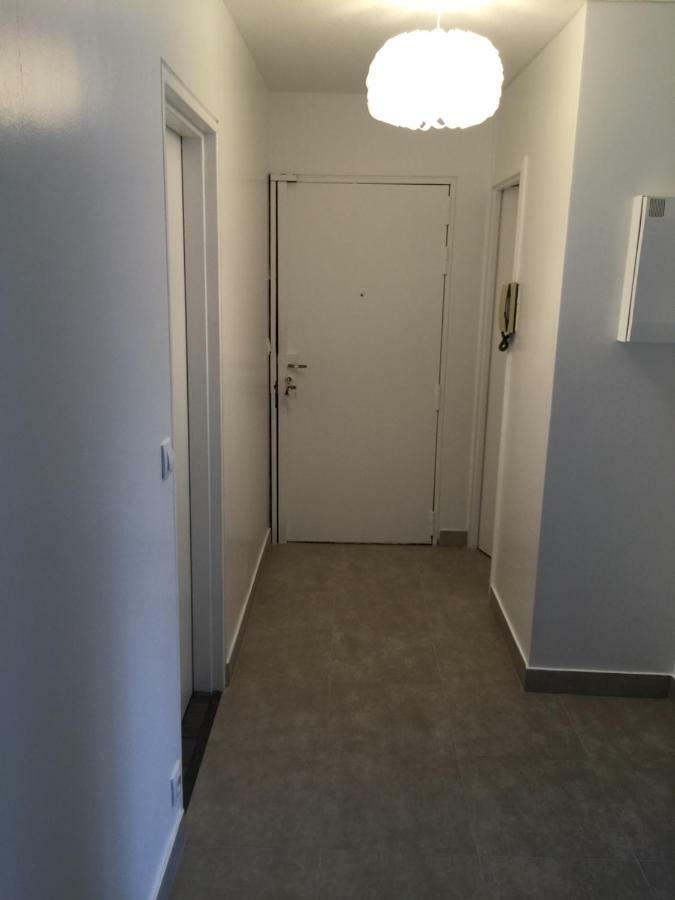 Grand Appartement A Louer Vue Sur Seine Melun Exterior foto